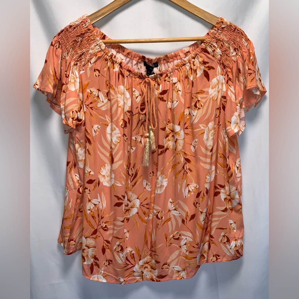 NWT Harve’ Bernard Floral Shirt Elastic & Tie Collar Flutter Sleeve Size Large